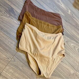 ARQ high rise undies size large 3 pack